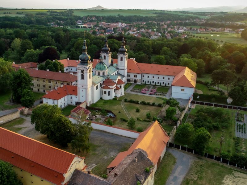 Výlety za památkami na Podřipsku